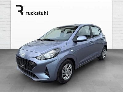 Blau Neu 2025 Hyundai i10 Kleinwagen | CHF 19’850 (Etwas zu teuer)