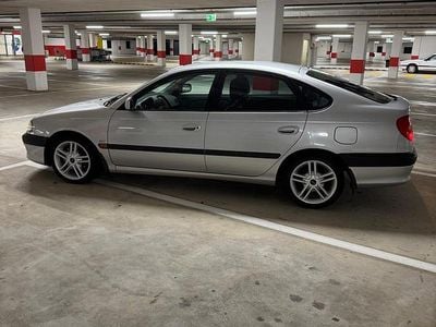 Gebraucht 1999 Toyota Avensis Sol Kleinwagen | CHF 7’900 (Guter Preis)