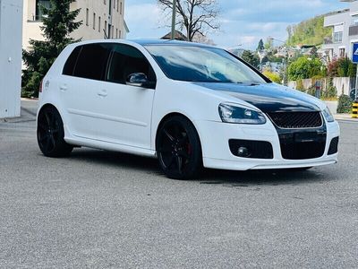 VW Golf V