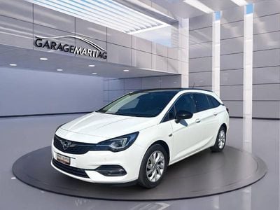 Weiss Gebraucht 2022 Opel Astra Elegance Kombi | CHF 19’500 (Fairer Preis)
