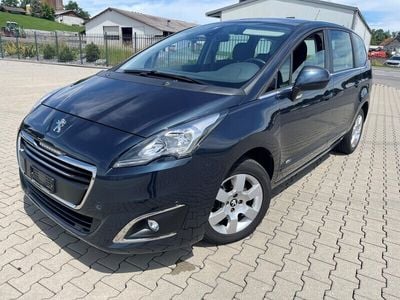 Gebraucht Peugeot 5008 Active 156 PS (114 kW) 2014 Van / Kleinbus