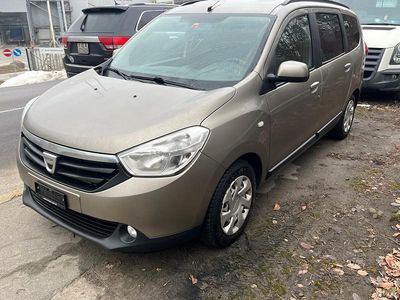 Gebraucht Dacia Lodgy Ambiance 115 PS (84 kW) 2013 Van / Kleinbus