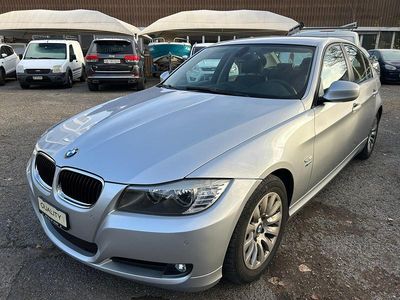 Gebraucht BMW 320 Sport Line 177 PS (130 kW) 2010 Limousine