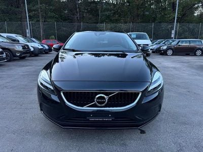 Gebraucht 2017 Volvo V40 Dynamic Kombi | CHF 10’800 (Guter Preis)