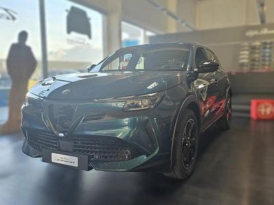 Blau Neu 2025 Alfa Romeo Junior Edizione Speciale SUV | CHF 43’950 (Teuer)
