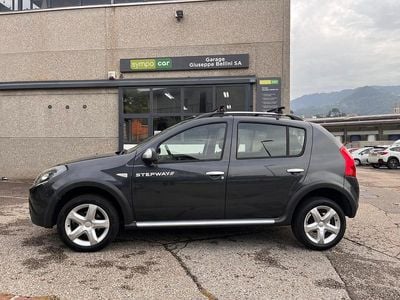 Gebraucht 2011 Dacia Sandero Stepway Kleinwagen | CHF 4’900 (Etwas zu teuer)