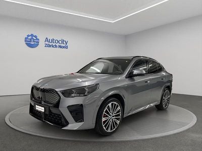 Grau Gebraucht 2025 BMW iX2 Comfort Edition SUV | CHF 49’990