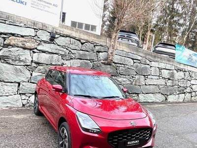 Neu Suzuki Swift 82 PS (60 kW) 2026 Rot Limousine