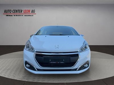 Gebraucht 2017 Peugeot 208 Access Kleinwagen | CHF 7’900 (Etwas zu teuer)