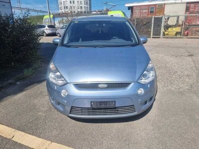 Gebraucht 2008 Ford S-MAX Titanium Van / Kleinbus | CHF 1’900