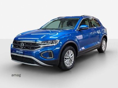 Ravenna blue metallic Gebraucht 2024 VW T-Roc Life SUV | CHF 25’990 (Guter Preis)