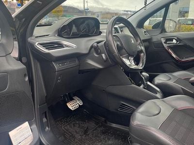 Gebraucht 2018 Peugeot 208 GT-line Kleinwagen | CHF 8’500 (Fairer Preis)