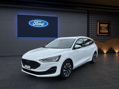 Weiss Gebraucht 2024 Ford Focus Titanium Kombi | CHF 33’990 (Teuer)