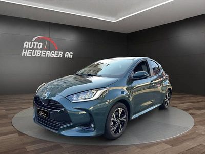 Neu 2025 Toyota Yaris Hybrid Trend Limousine | CHF 28’340 (Etwas zu teuer)