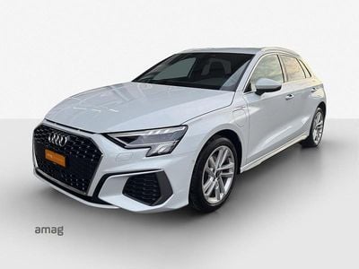 Gebraucht Audi A3 Sportback e-tron Attraction 204 PS (150 kW) 2022 Kleinwagen