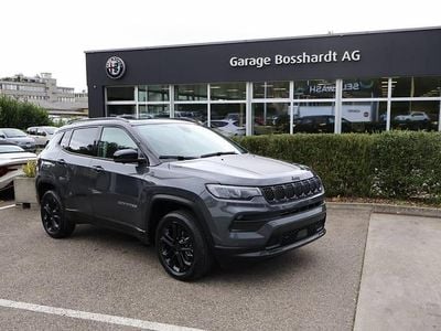 Neu Jeep Compass North 131 PS (96 kW) 2025 Grau SUV