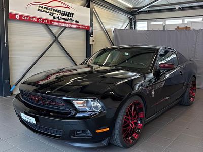 Schwarz Gebraucht 2012 Ford Mustang Limousine | CHF 19’900