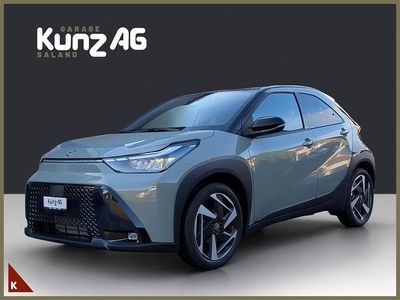 Neu Toyota Aygo X Style 116 PS (85 kW) 2025 Grau SUV