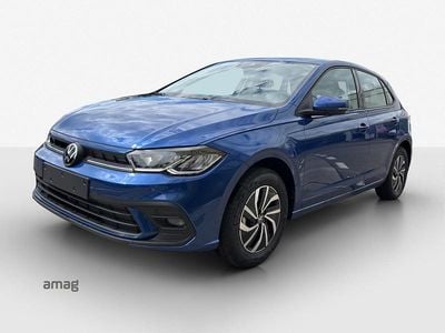 Kings red metallic Gebraucht 2024 VW Polo Life Limousine | CHF 21’990 (Guter Preis)