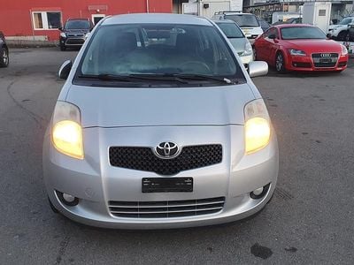 Gebraucht 2007 Toyota Yaris Sol | CHF 2’100 (Etwas zu teuer)