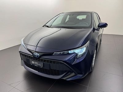 Blau Gebraucht 2022 Toyota Corolla Active Limousine | CHF 21’980 (Teuer)