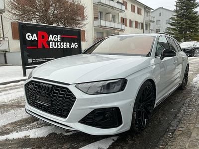 Weiss Gebraucht 2023 Audi RS4 Advanced Kombi | CHF 67’900 (Superpreis)