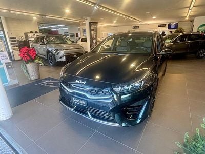 Neu Kia Ceed Sportswagon GT-Line 140 PS (102 kW) 2025 Schwarz Kombi