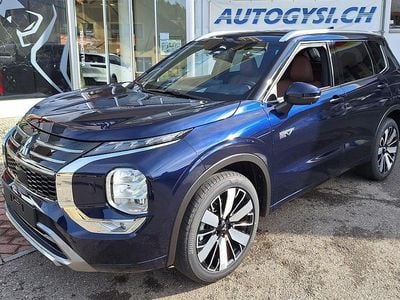 Neu Mitsubishi Outlander P-HEV Instyle 306 PS (225 kW) 2026 Blau Kombi
