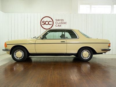 Gebraucht 1977 Mercedes 230 Coupé | CHF 19’900