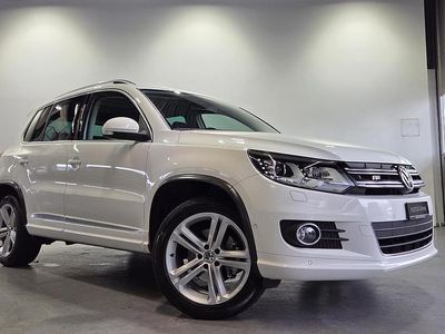 Weiss Gebraucht 2012 VW Tiguan Sportline SUV | CHF 14’500 (Etwas zu teuer)
