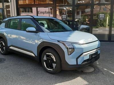Blau Neu 2025 Kia EV3 SUV | CHF 32’970