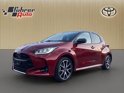 Rot Gebraucht 2021 Toyota Yaris Hybrid Style Limousine | CHF 21’500 (Etwas zu teuer)