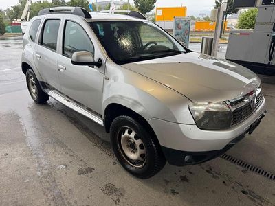 Gebraucht 2011 Dacia Duster Lauréate SUV | CHF 4’700 (Teuer)