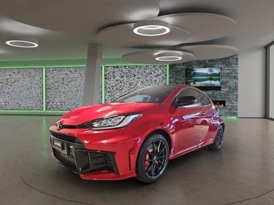 Rot Gebraucht 2024 Toyota Yaris Sport Limousine | CHF 57’690