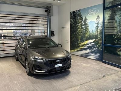 Grau Gebraucht 2023 Ford Focus ST-Line Kombi | CHF 19’999 (Superpreis)