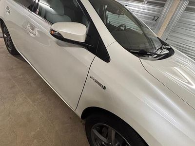 Gebraucht Toyota Auris Hybrid Sol 136 PS (100 kW) 2013