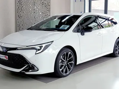 Neu (2026) Toyota Corolla Premium 178 PS | Fairer Preis