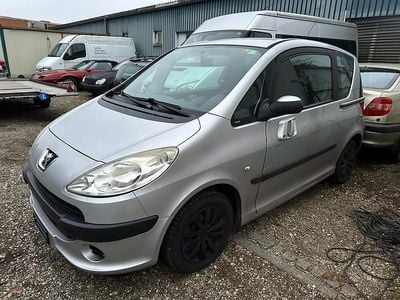 Gebraucht 2006 Peugeot 1007 Van / Kleinbus | CHF 790