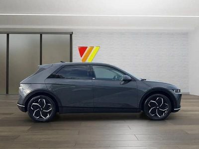 Gray Neu 2025 Hyundai Ioniq Kleinwagen | CHF 50’940