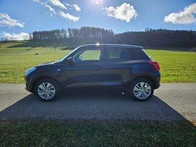 Schwarz Gebraucht 2017 Suzuki Swift Kleinwagen | CHF 14’900 (Teuer)