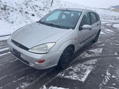 Gebraucht 2001 Ford Focus Ghia | CHF 650 (Superpreis)