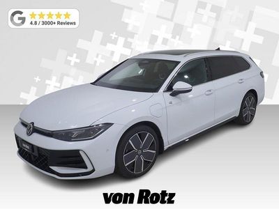 Weiss Neu 2025 VW Passat R-line Kombi | CHF 46’920