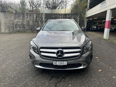 Mercedes GLA250