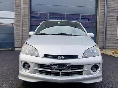 Gebraucht Daihatsu YRV 87 PS (63 kW) 2002 Van / Kleinbus