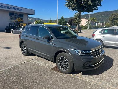 Gebraucht 2023 VW Tiguan Life SUV | CHF 28’900 (Fairer Preis)