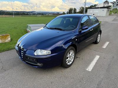 Gebraucht 2002 Alfa Romeo 147 Distinctive Kleinwagen | CHF 2’900