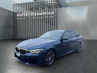 Blau Gebraucht 2021 BMW 530e Shadowline Kombi | CHF 38’900 (Etwas zu teuer)