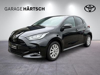 Schwarz Gebraucht 2025 Toyota Yaris Hybrid Trend Limousine | CHF 25’990 (Fairer Preis)