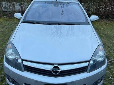 Gebraucht 2007 Opel Astra Enjoy | CHF 2’499 (Etwas zu teuer)