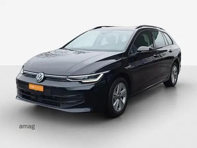 Gebraucht VW Golf VIII Life 150 PS (110 kW) 2025 Grenadill black metallic Kombi